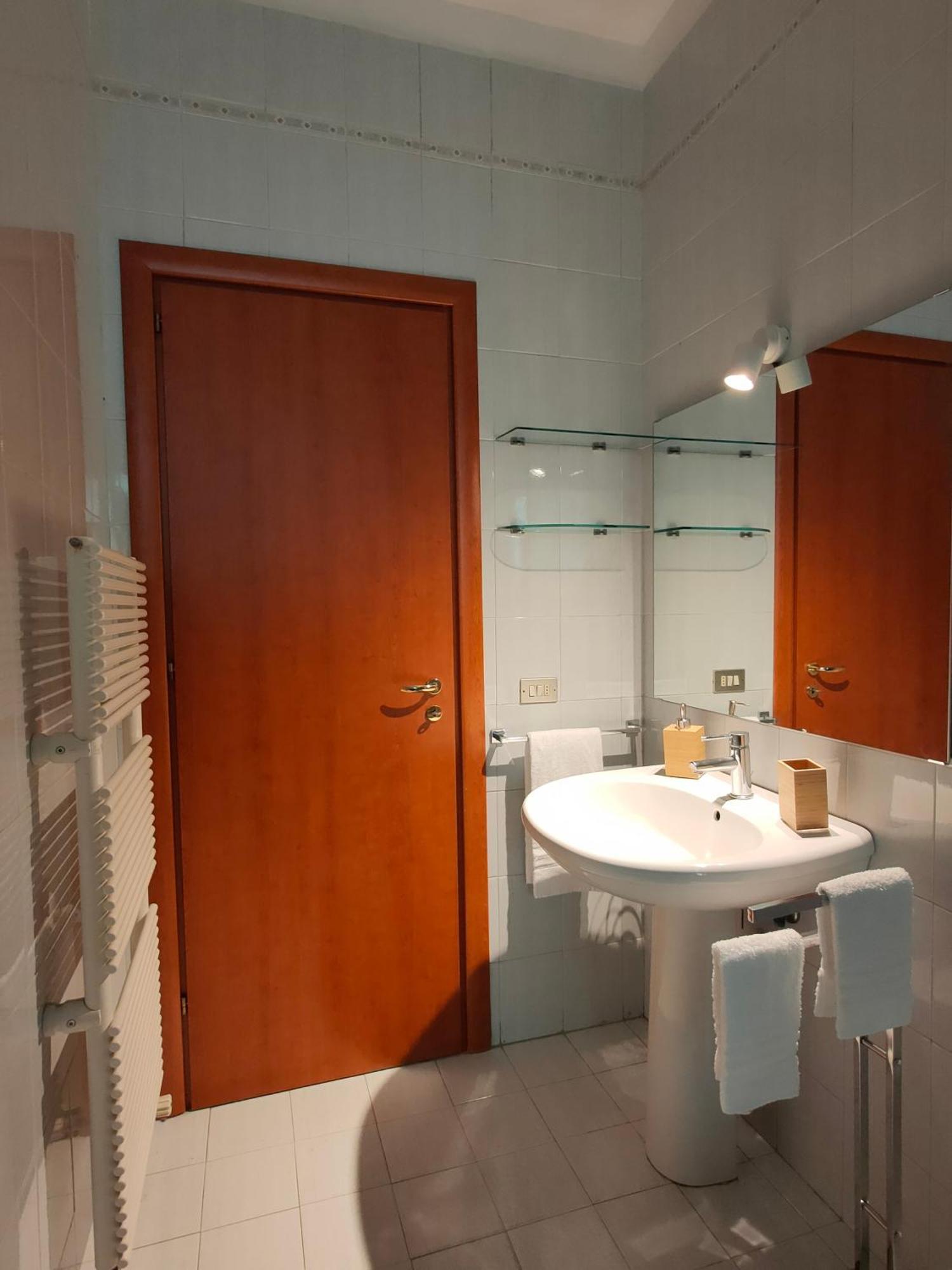 Ri.Mi. Rooms Bari Ngoại thất bức ảnh